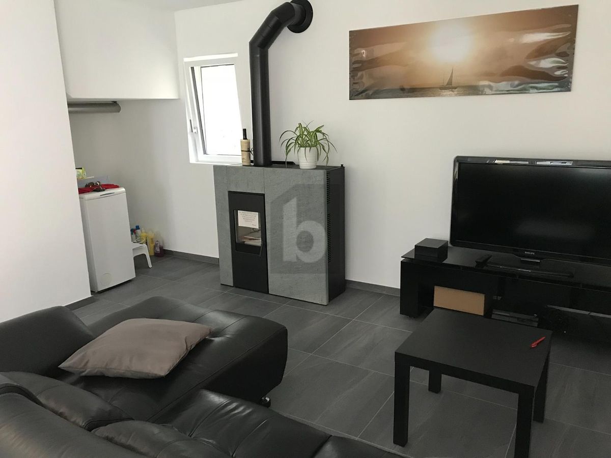 RINNOVATA,MODERNA IN ZONA SOLEGGIATA E TRANQUILLA - 2