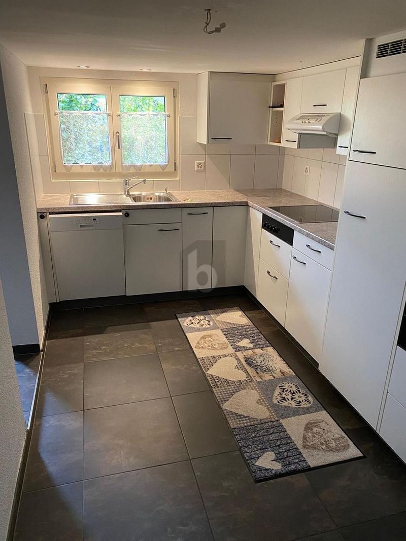 RENOVIERT MIT VIEL PLATZ FÜR DIE FAMILIE - 3