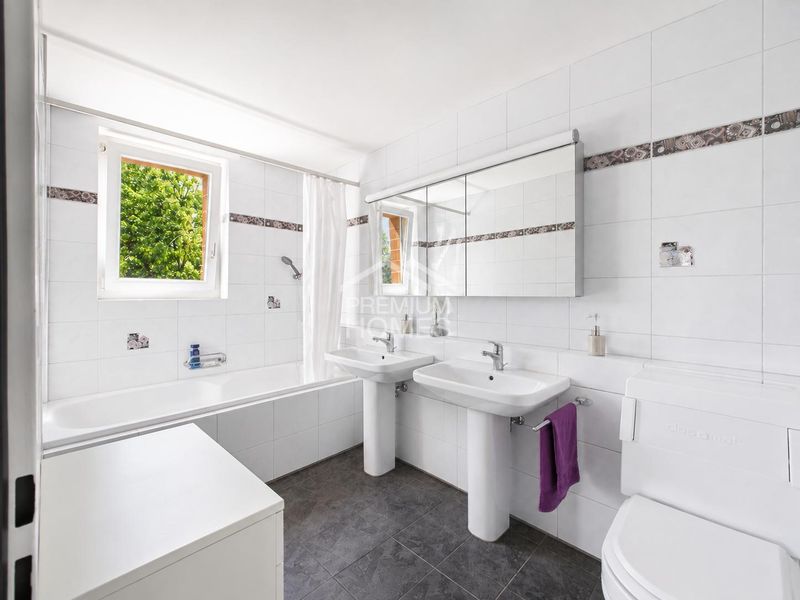 Ruhiges Wohnen im Luxusquartier von Cham - 9