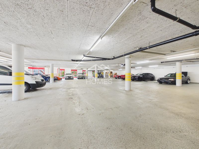 Autohaus Gewerbefläche mit Showroom oder Rendite - 9