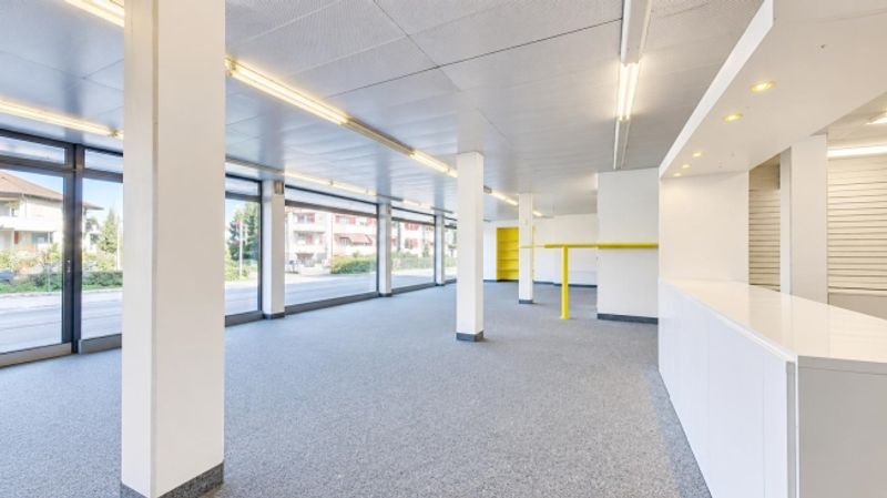 Lokal an bester Frequenzlage - 4