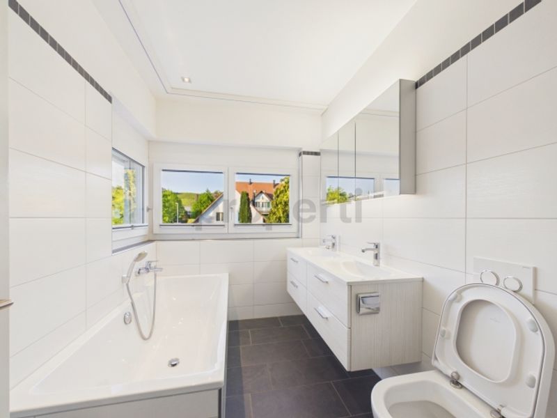 Moderne 4.5-Zimmer-Wohnung mit Balkon, Dachsen - 7