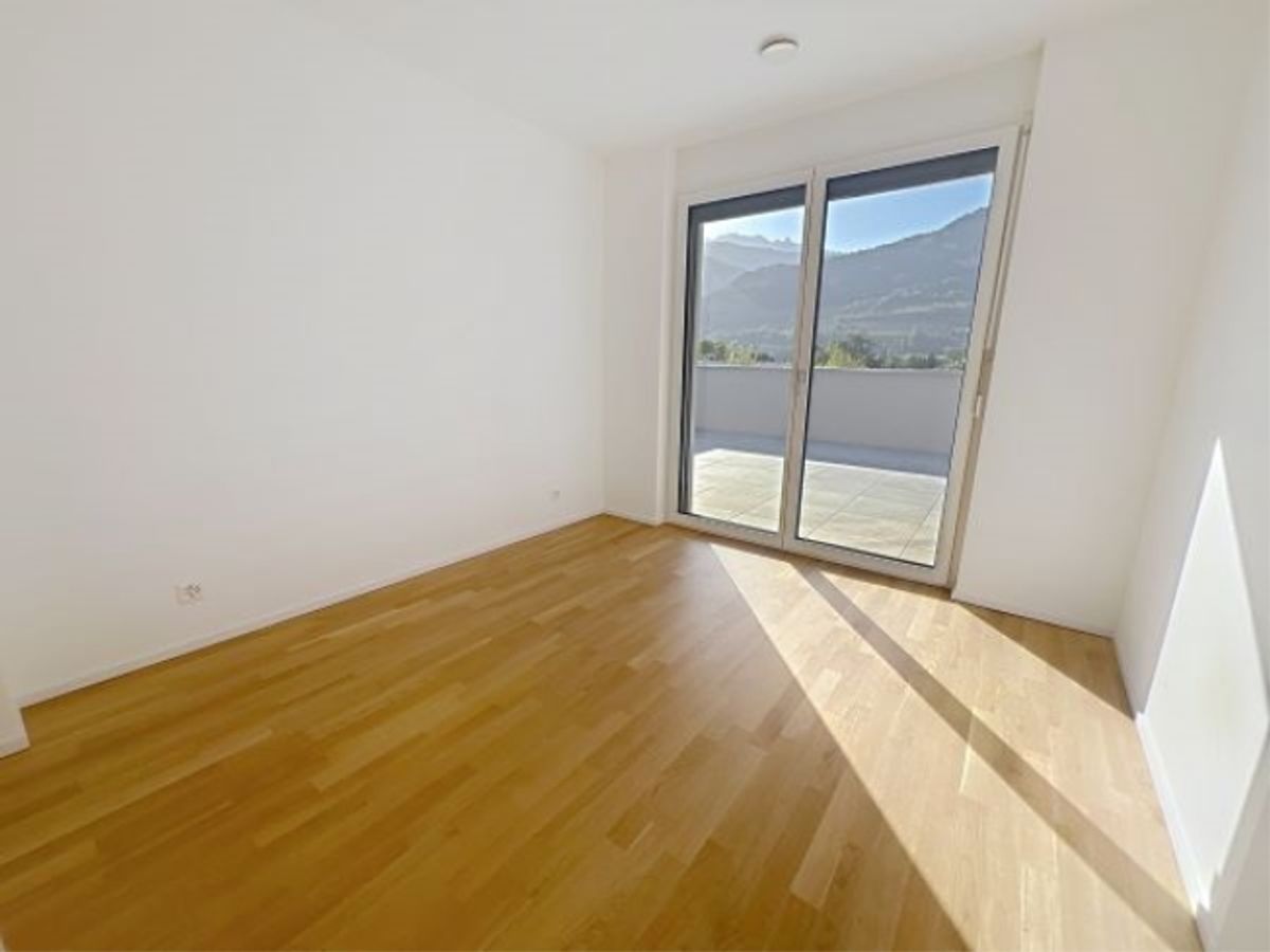Prächtige neue 3,5-Zimmer-Wohnung im 4. Stock im Penthouse – J402 - 3