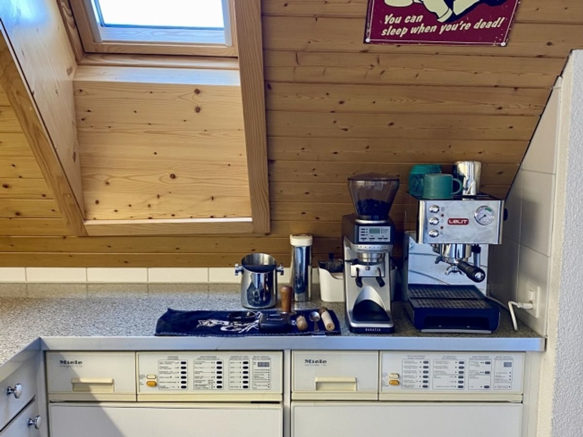 1 ZI-WOHNUNG IN BERN - BREITENRAIN, MÖBLIERT, TEMPORÄR - 3