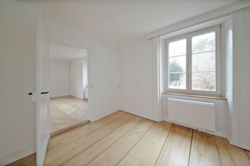 Renovierte 6-Zimmerwohnung mit viel Charme und privatem Garten! - 8