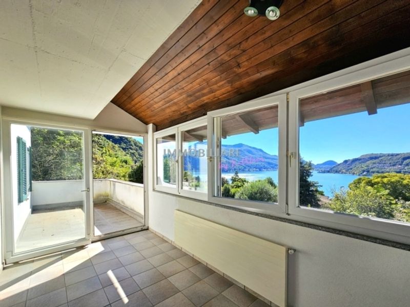 Appartamento nel Villa nel primo piano con bella terrazza e vista lago - 12