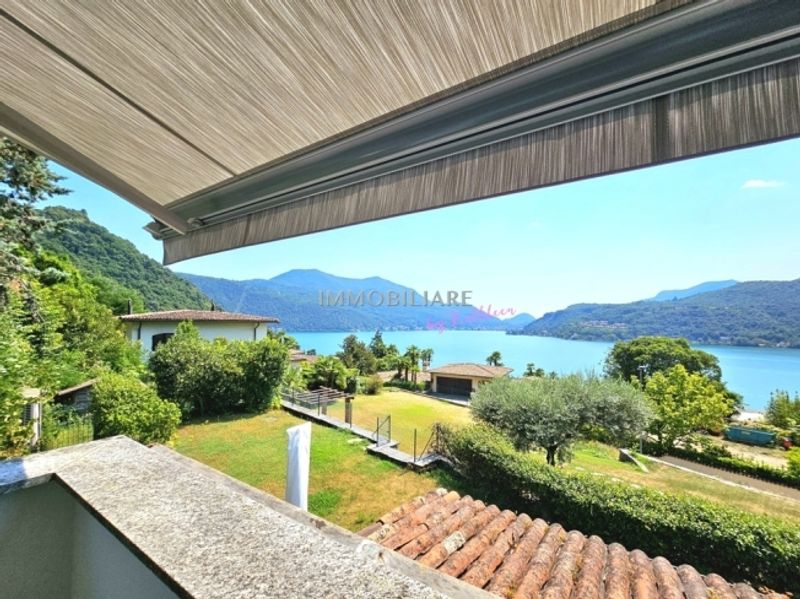 Appartamento nel Villa nel primo piano con bella terrazza e vista lago - 2