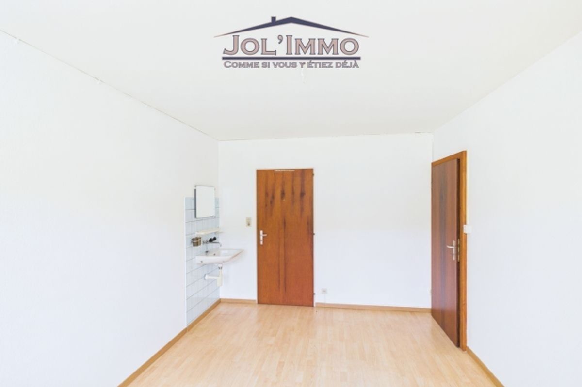 4,5-Zimmer-Wohnung zur Miete in Bassecourt - 5