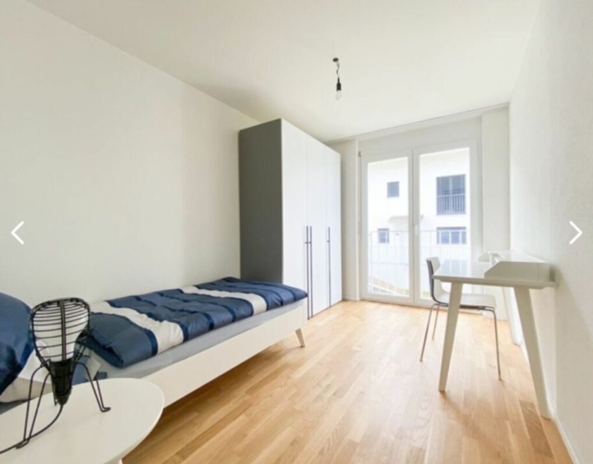Neuwertiges 6.5 Zimmer Reihen-Eckhaus an ruhiger Lage - 9