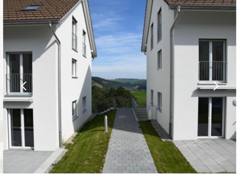 Neuwertiges 6.5 Zimmer Reihen-Eckhaus an ruhiger Lage - 11