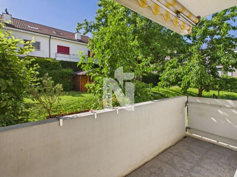 Familienfreundlich, sonnig und gepflegt mit zwei Balkonen, Gartensitzplatz und Garage - 2
