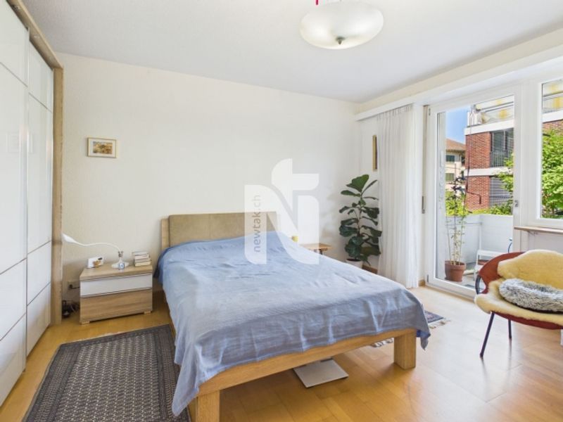 Familienfreundlich, sonnig und gepflegt mit zwei Balkonen, Gartensitzplatz und Garage - 6