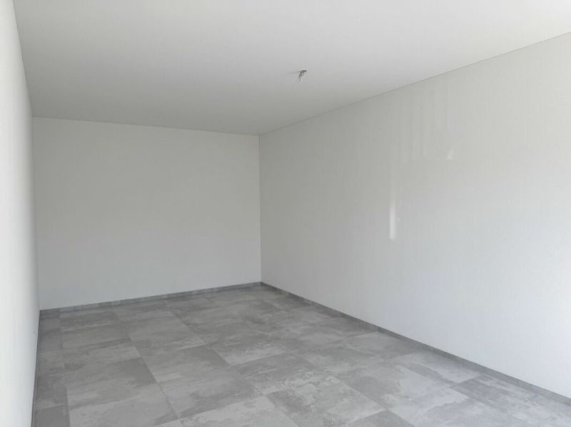 GROSSZÜGIGE PARTERREWOHNUNG MIT GEDECKTEM SITZPLATZ - 7