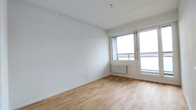 4.5-ZW à 93 m² im 6. OG - 8