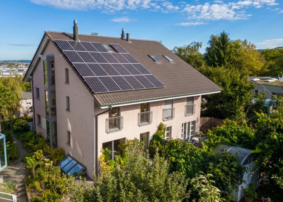 EIN RAUM ZUM LEBEN UND EIN ZUHAUSE FÜR DIE FAMILIE - 0