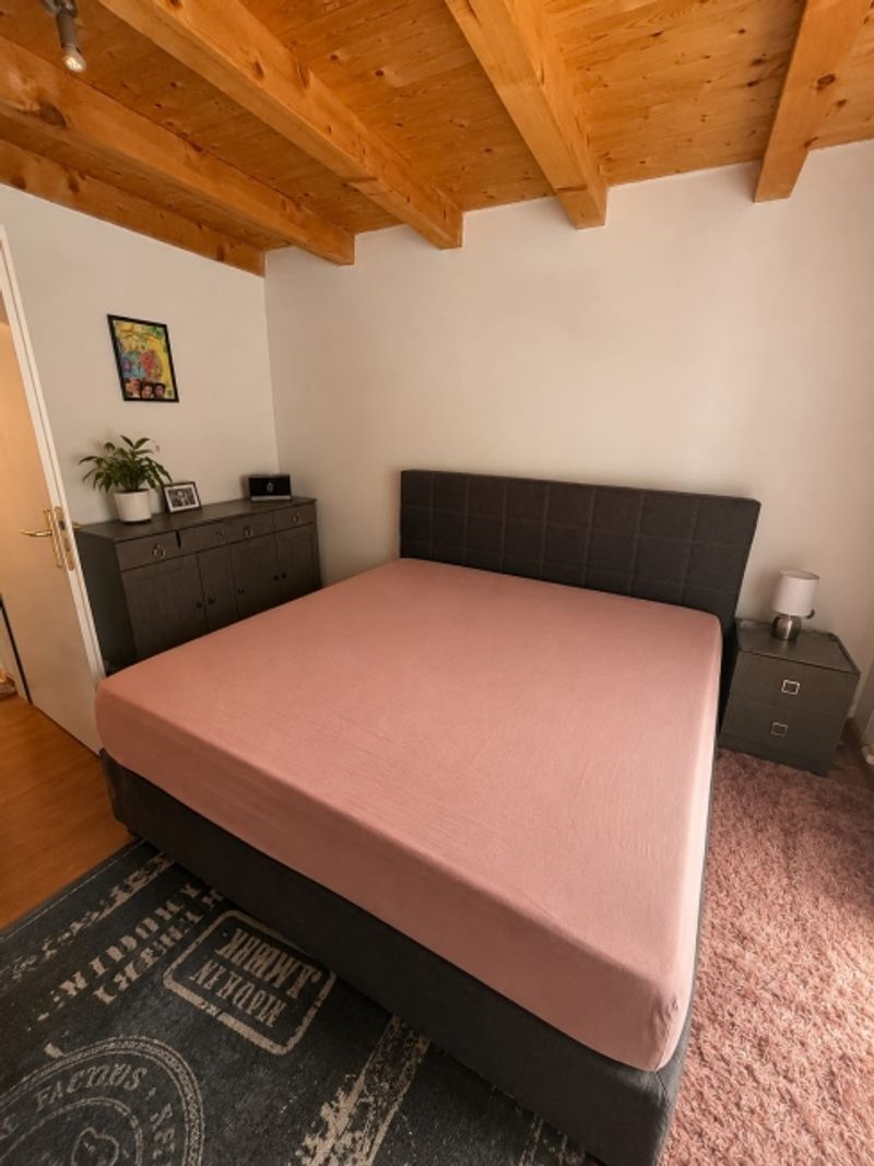 Charmantes 5.5-Zimmer-Reiheneckhaus mit Garten und besonderem Wohngefühl - 7