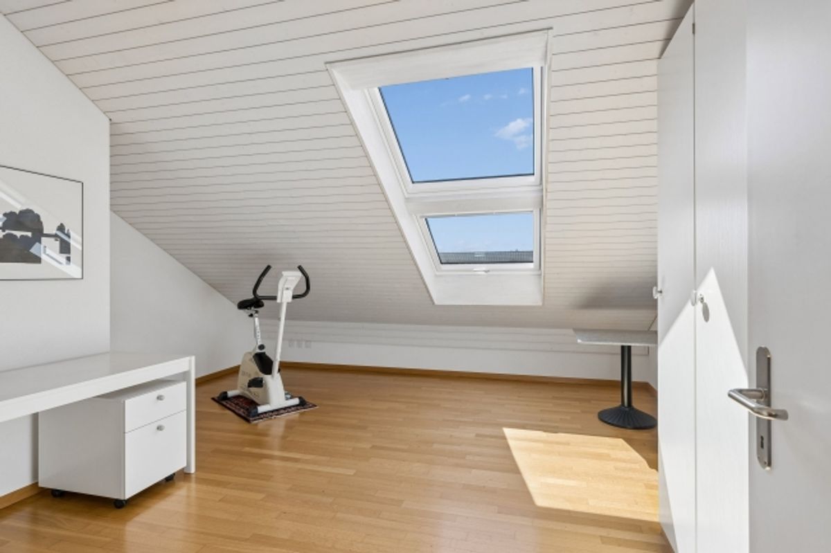 3.5-Zimmer-Dachwohnung mit 18 m² Balkon in Buchrain kaufen - 3