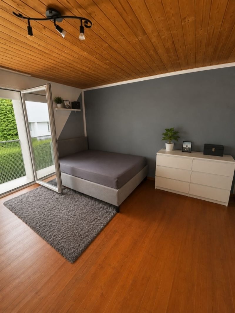 Charmantes 5.5-Zimmer-Reiheneckhaus mit Garten und besonderem Wohngefühl - 9