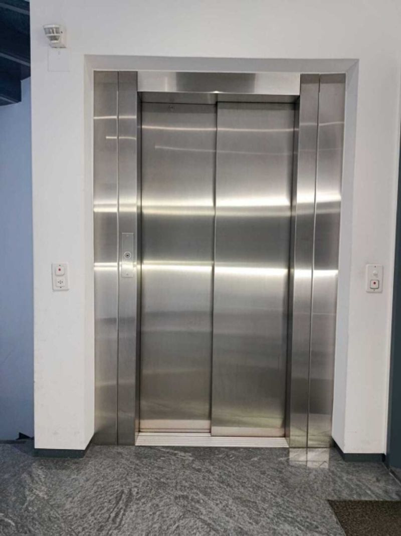 LOCARNO/MURALTO – 73 m² Praxis-/Gewerbefläche am Bahnhof - 14