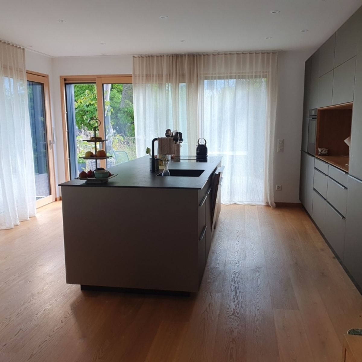 3½ ZI-WOHNUNG IN WETZIKON (ZH), MÖBLIERT, TEMPORÄR - 1
