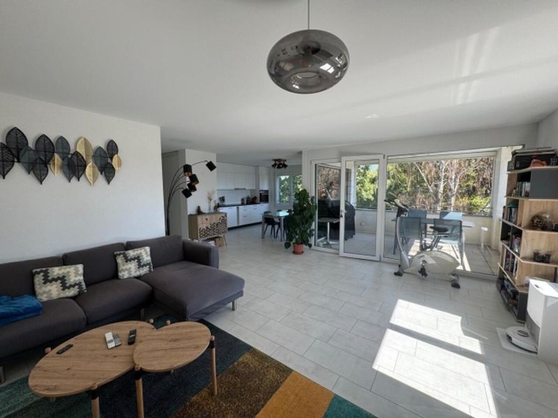 Schöne 5,5-Zimmer-Wohnung im 3. Stock - 1