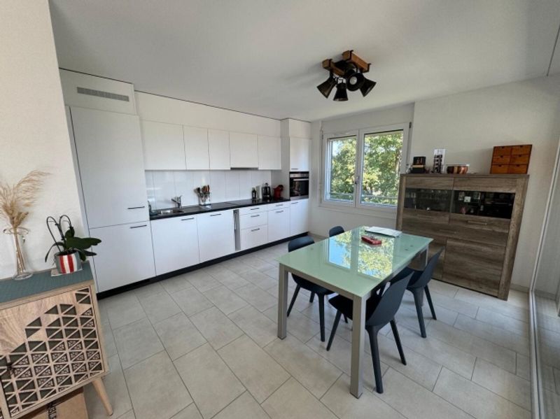 Schöne 5,5-Zimmer-Wohnung im 3. Stock - 3