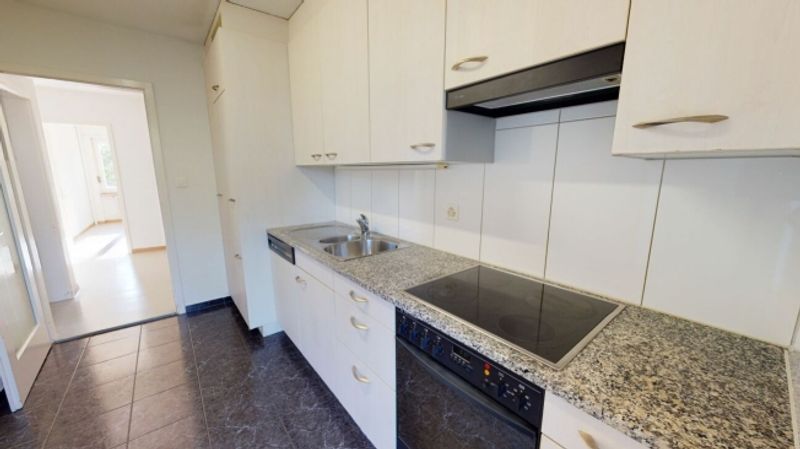 3 Zimmer-Wohnung in Stadtnähe - 2
