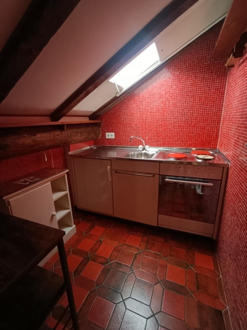 ASCONA,  MÖBLIERTE 1 1/2 ZIMMERWOHNUNG  ZU VERMIETEN - 5