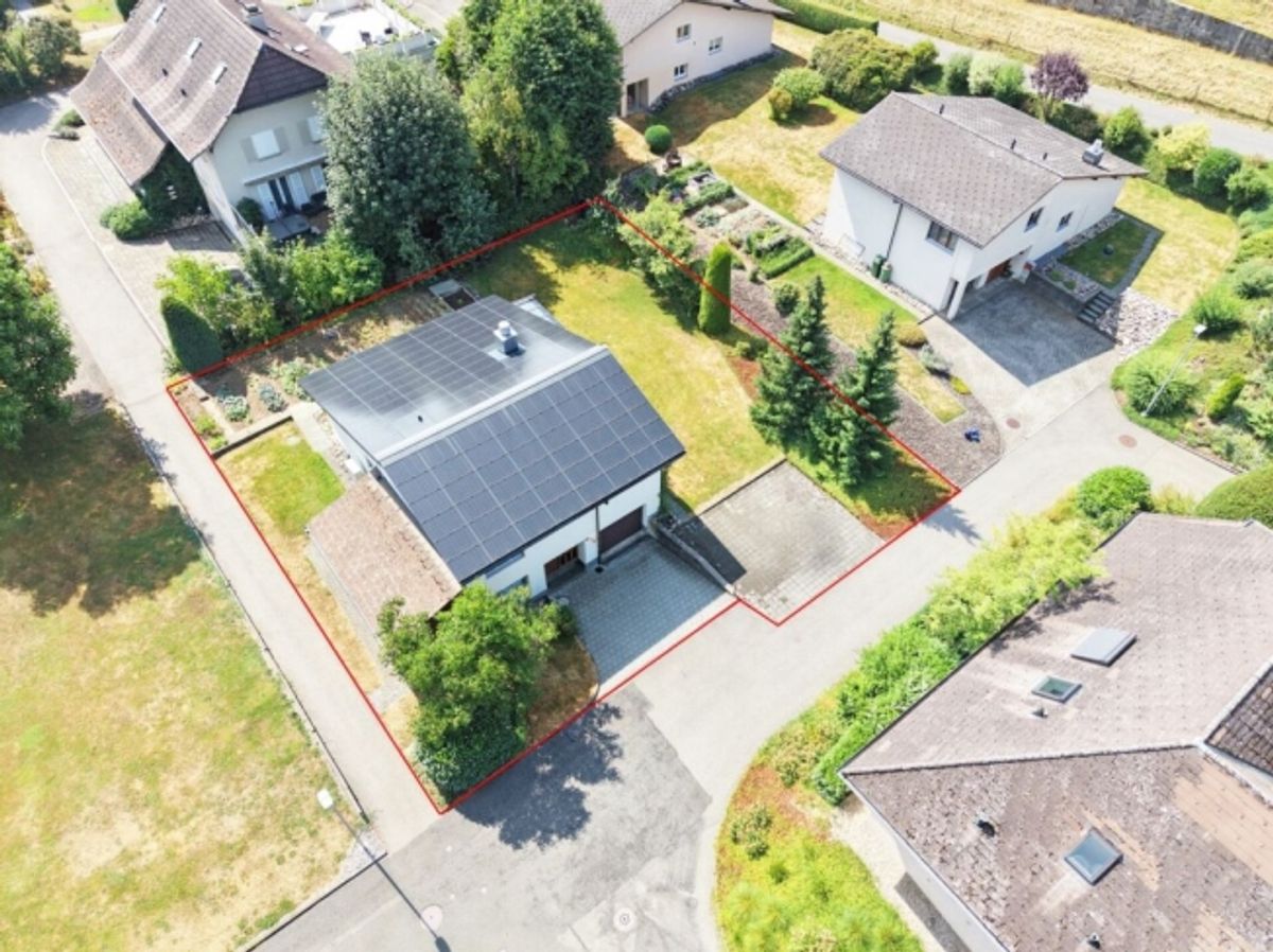Familienwohntraum mit grossem Garten in Huttwil - 1