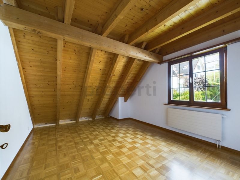 Erstklassige 4.5-Zimmer-Wohnung in Weiach mit wunderschöner Aussicht - 8