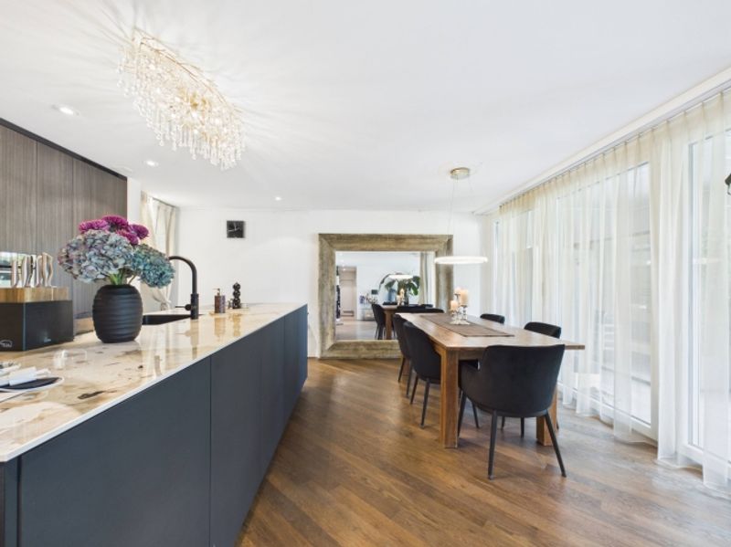 Moderne 3.5-Zimmer Gartenwohnung an top Lage - 8