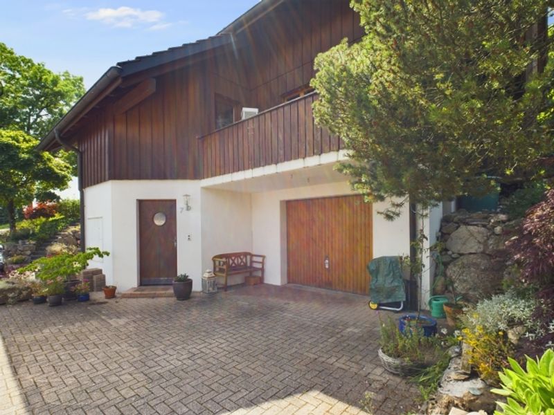 Modernes 4.5-Zimmer-Reihenhaus mit Garten in Niederbipp - 1