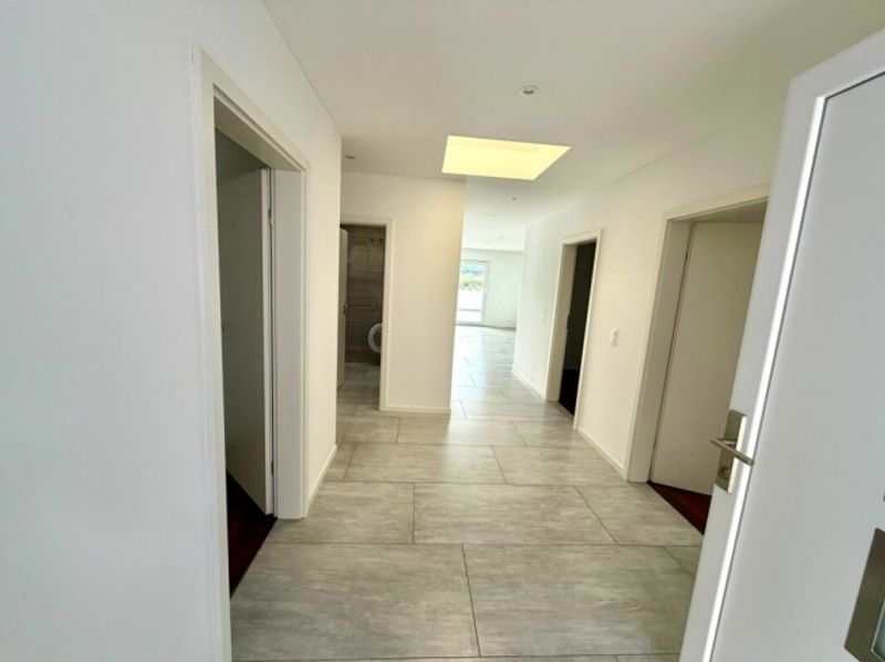 Neuwertige 4.5 Zimmer Attika-Wohnung - 11