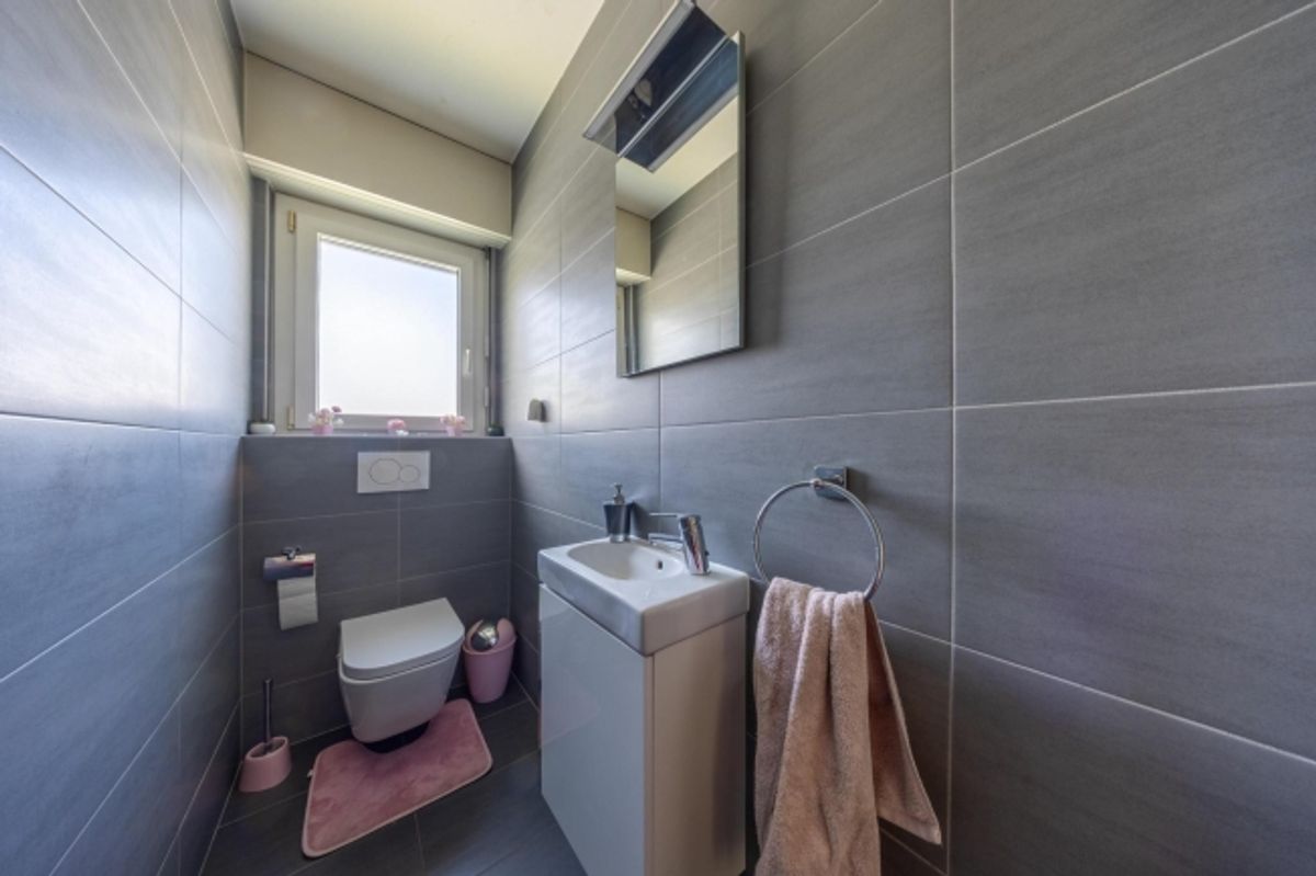 Grosszügige 4.5-Zimmer-Wohnung mit Balkon - 7