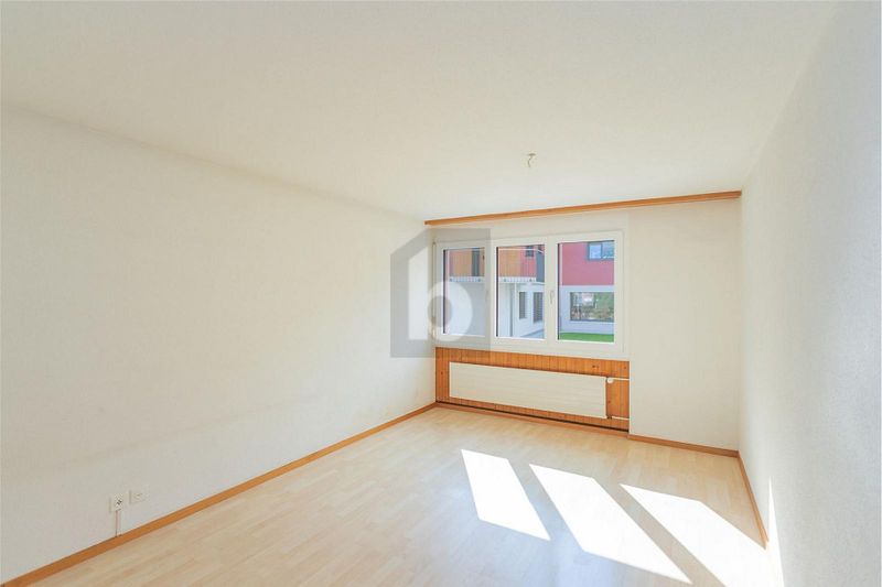 ZENTRAL MIT WEITSICHT - 4