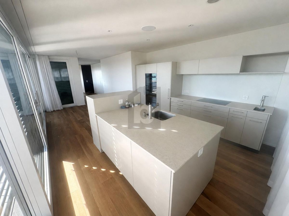 LUXUS MIT PRIVATLIFT UND TERRASSE - 3