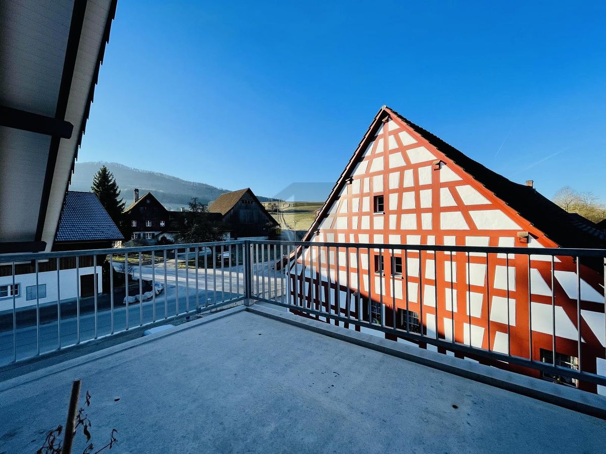CHARMANT, GROSSZÜGIG UND MIT GALERIE - 1