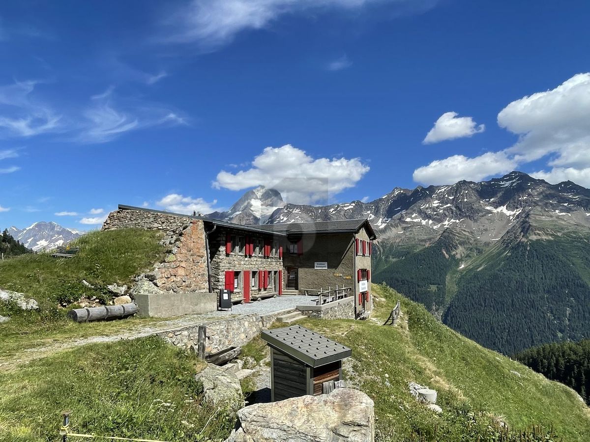 RUSTIKAL MIT HERRLICHEM PANORAMA - 0