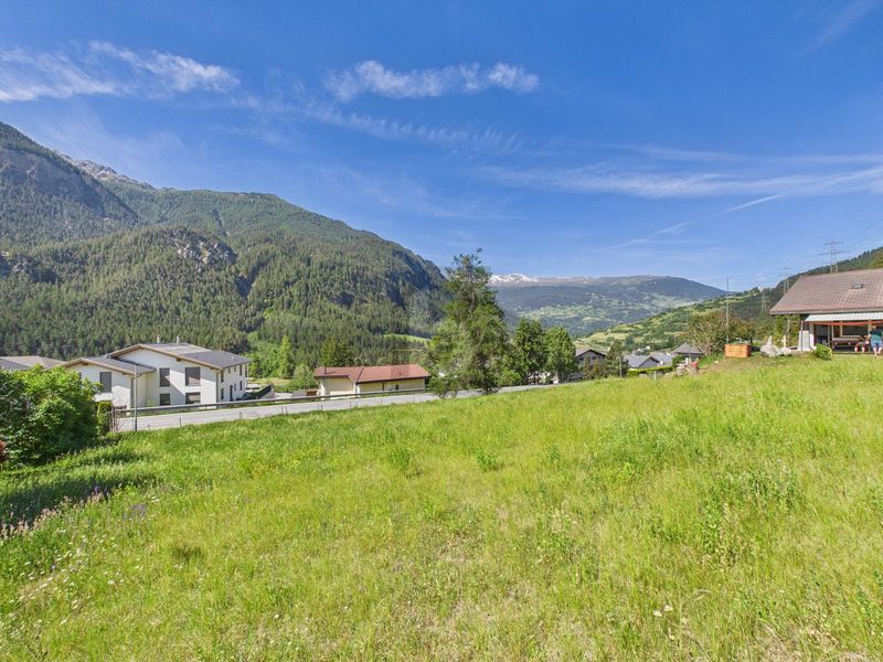 SONNIGE AUSSICHTSLAGE MIT BERGPANORAMA - 2