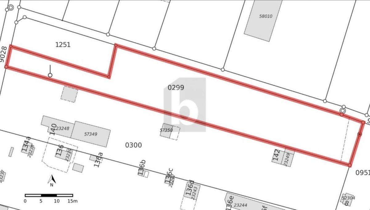 ENTWICKLUNGSPOTENZIAL AUF 1'751 M² AN TOP-LAGE - 2