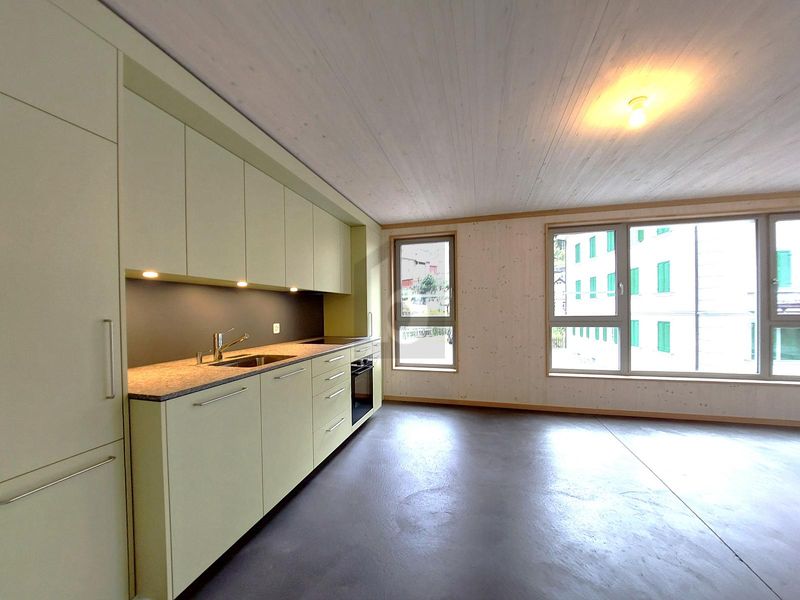 DESIGN, NATUR UND ALPINE ELEGANZ - 1