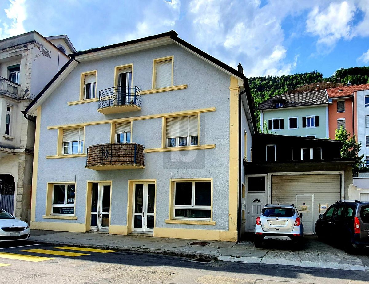 IMMEUBLE MIXTE DE RENDEMENT À 5,7 % - 0