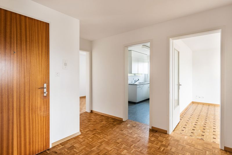 zentral gelegene Wohnung mit grosszügigem Balkon - 7