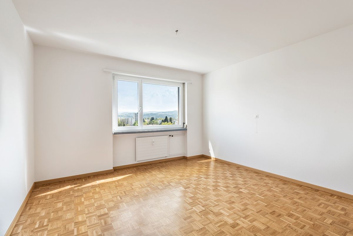 zentral gelegene Wohnung mit grosszügigem Balkon - 8