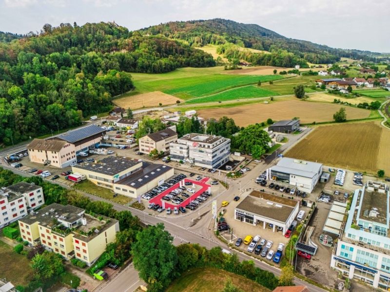 Investitionschance Gewerbeliegenschaft am Flughafen Zürich - 2