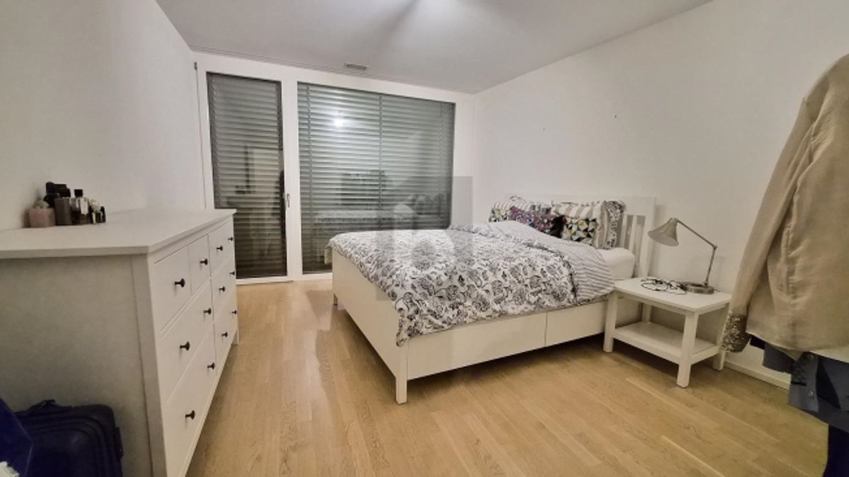URBAN AN TOP LAGE - 1