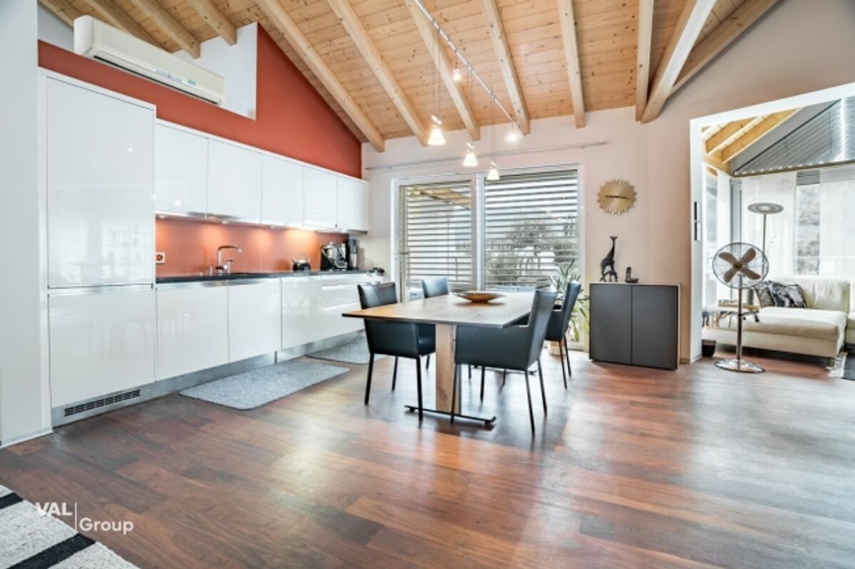 Exklusive 4.5-Zimmer-Attikawohnung mit grosszügiger Terrasse und Sauna in Visp - 2