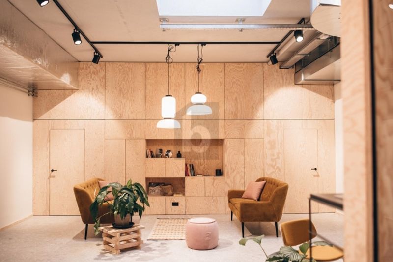 BUREAU PRIVATIF MEUBLÉ DANS ESPACE COWORKING - 1
