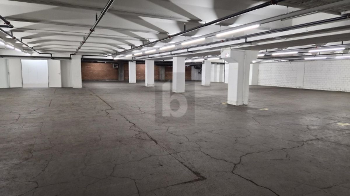 FLEXIBEL VON 300 M² - 1002 M² - BIS ENDE 2026 - 0