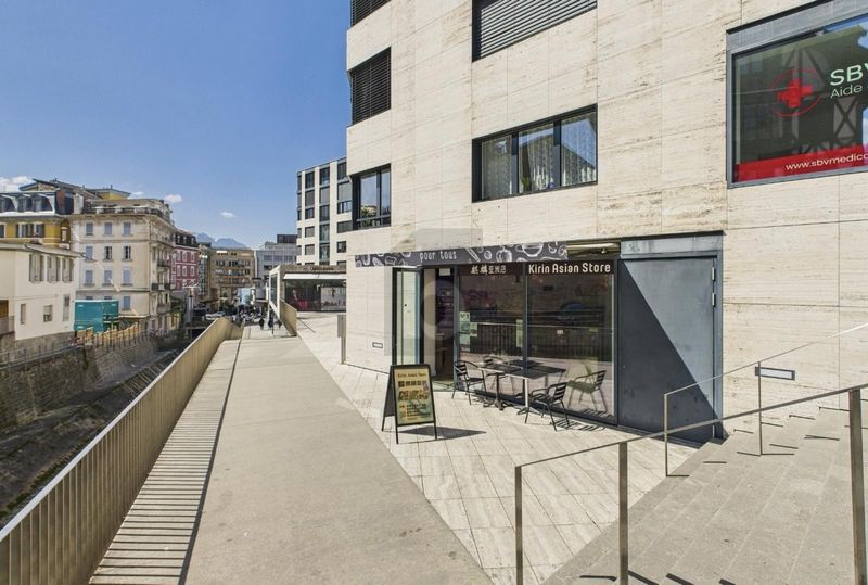 AU COEUR DE LA VILLE - 1